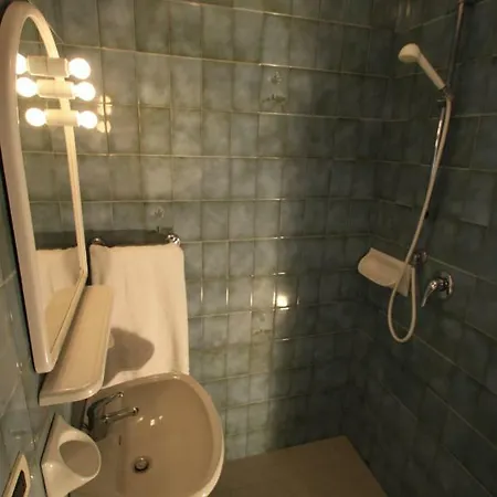 - 3 Bedrooms, 2 Bathrooms - * Bibione